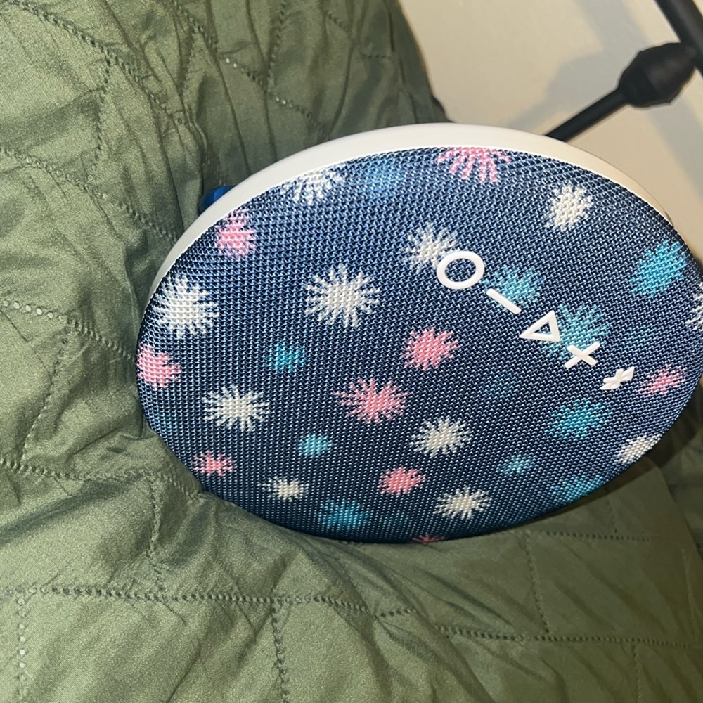 Large ONN Bluetooth speaker